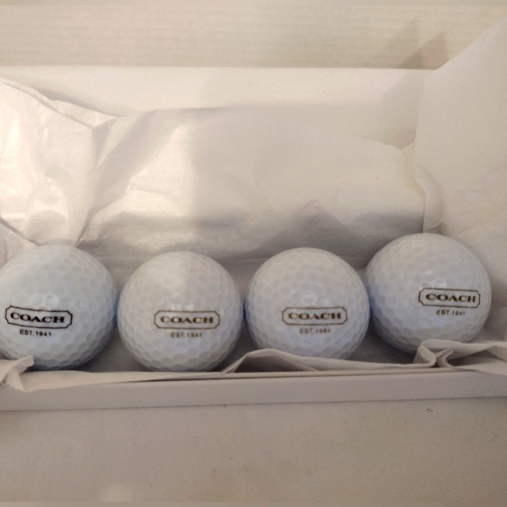 Coach ⛳ balls